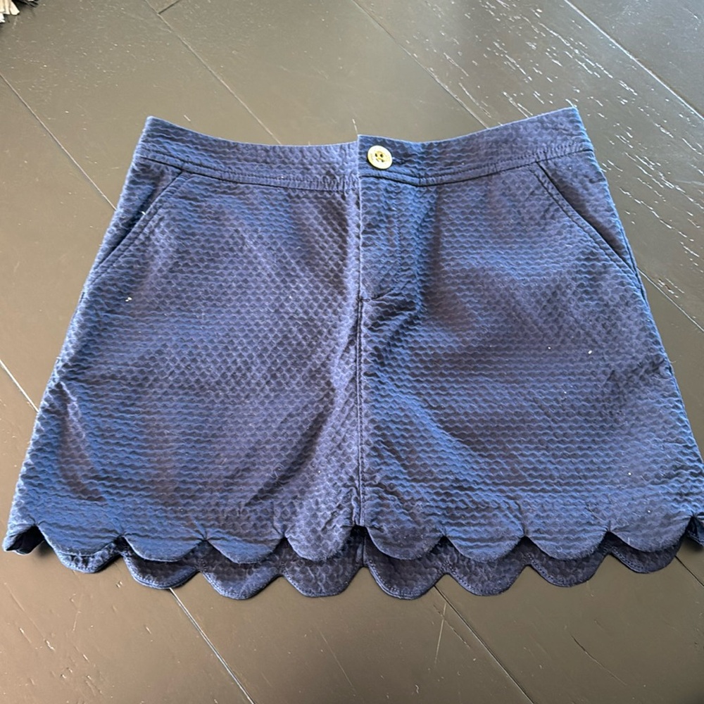 Lilly Pulitzer navy skort